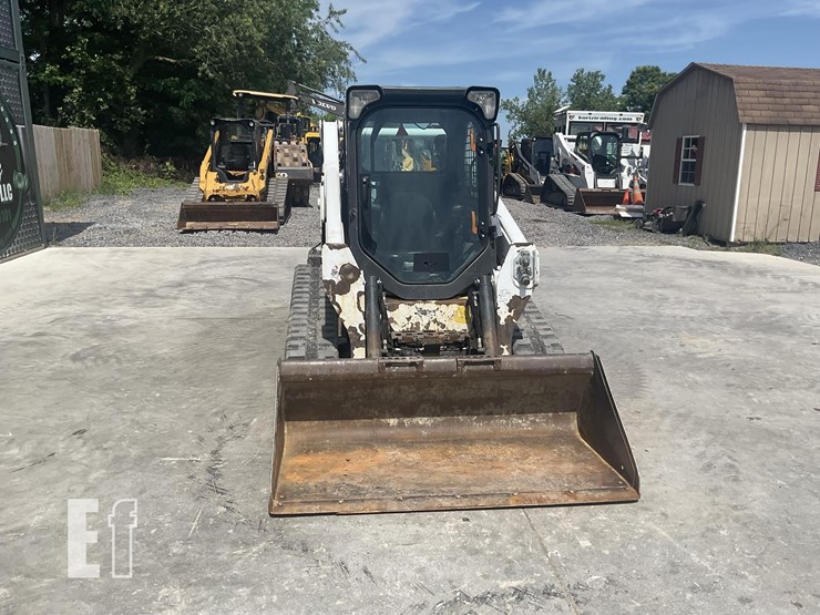 2021-bobcat-t595-image-7