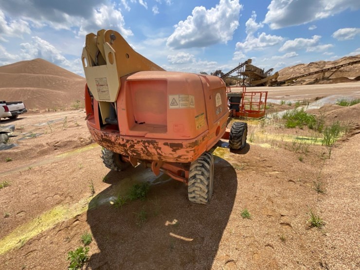 2005-jlg-400s-image-6