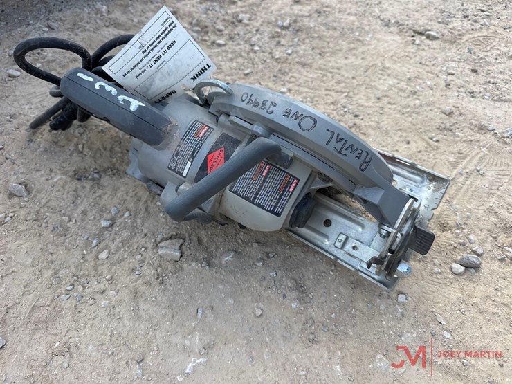 skilsaw-spt77w-7-1/4"-circular-saw-image-1