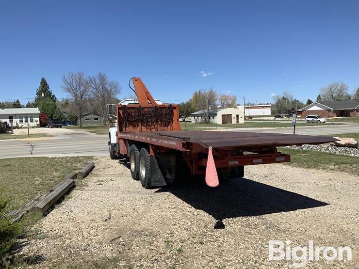 1975-ford-lt8000-t/a-rollback-truck-w/knuckle-boom-&-winch-image-7