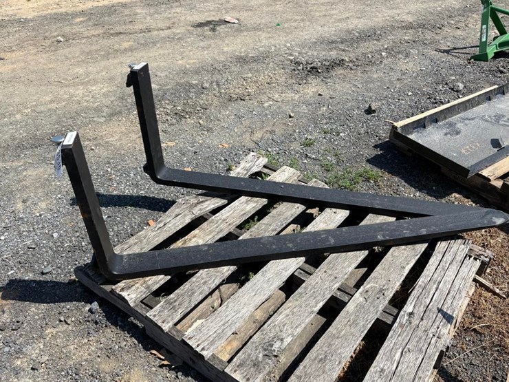wolverine-pallet-forks-image-2