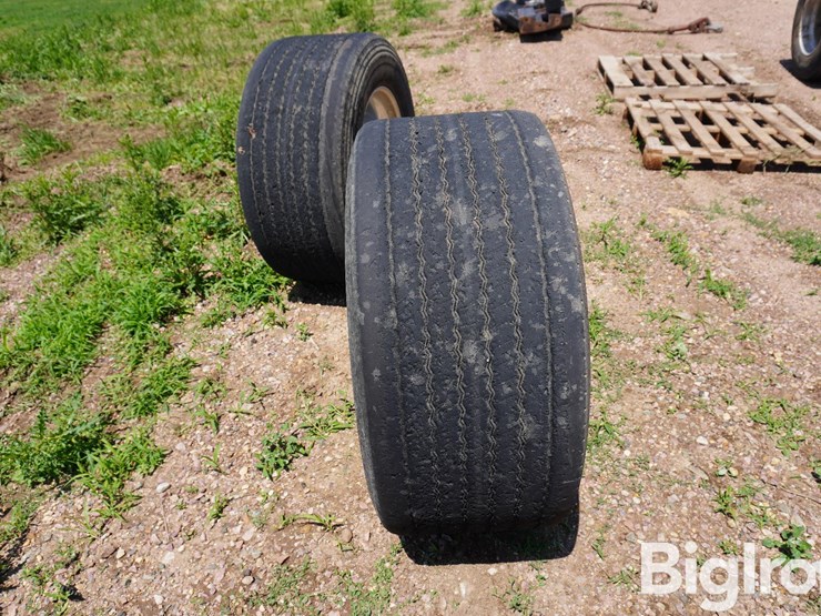 michelin-445/50r22.5-tires-&-rims-image-4