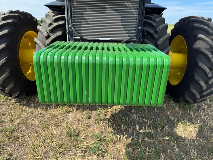 2023-john-deere-8r-340-image-40