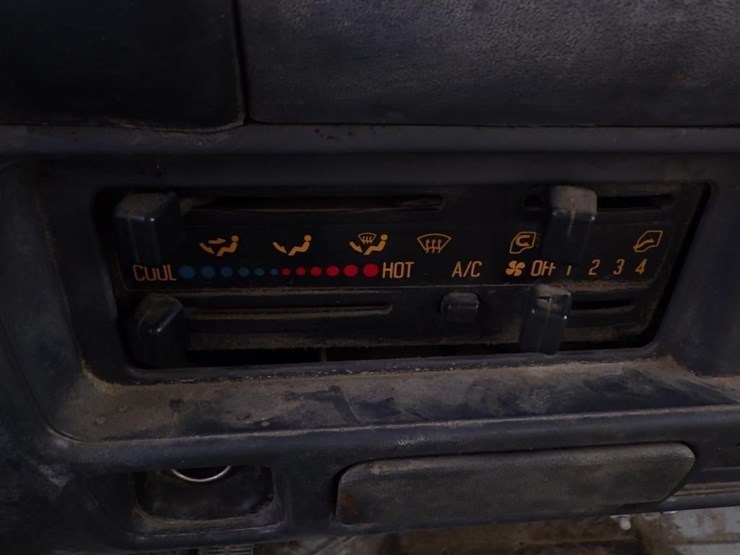2006-gmc-w4500-image-30