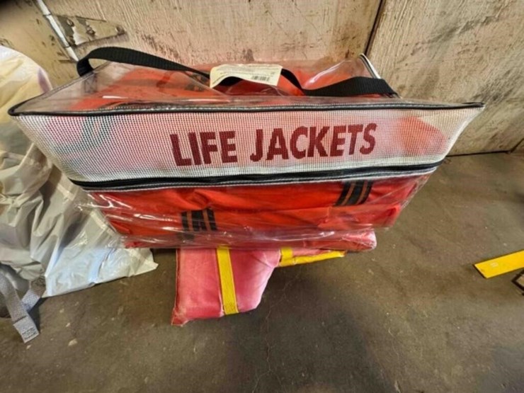life-jackets-image-3