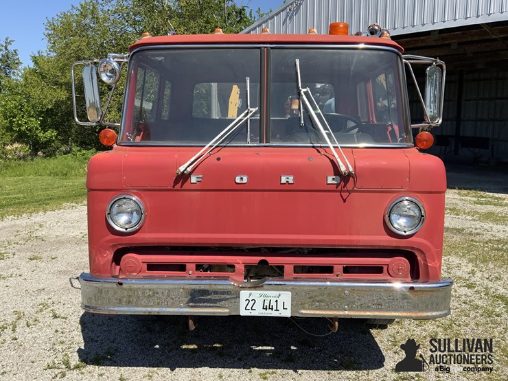 1976-ford-c8000-image-2