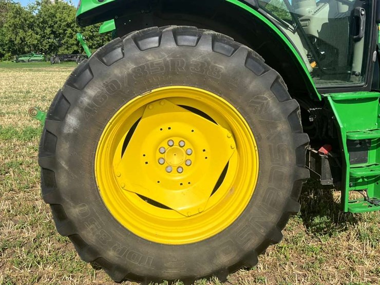 john-deere-6120r-image-38