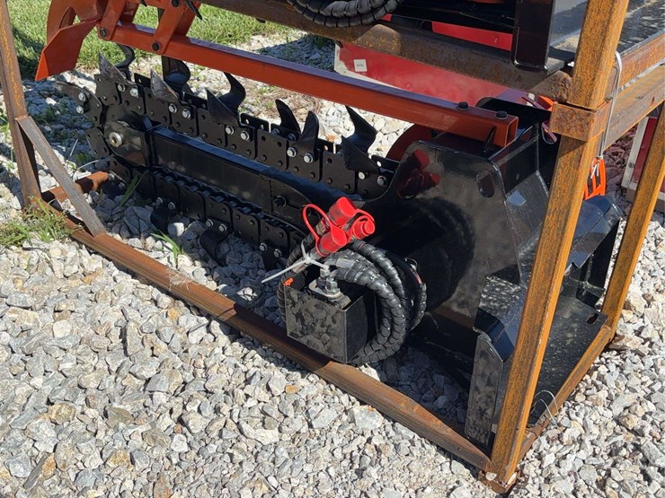 skid-steer-trencher-attachment-model-d39-image-6