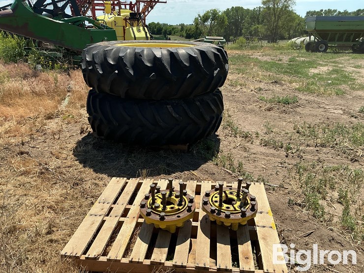 john-deere-7810-image-4