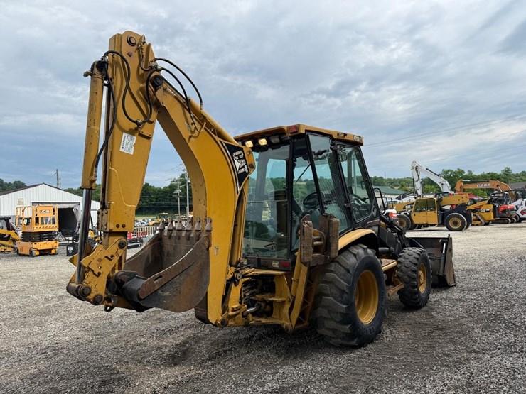 caterpillar-420d-image-4