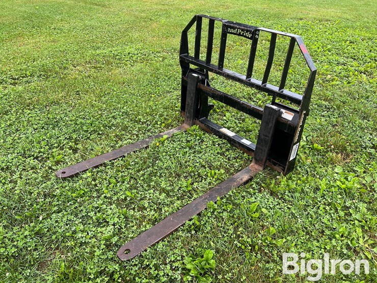 land-pride-pfle4548-pallet-forks-image-1