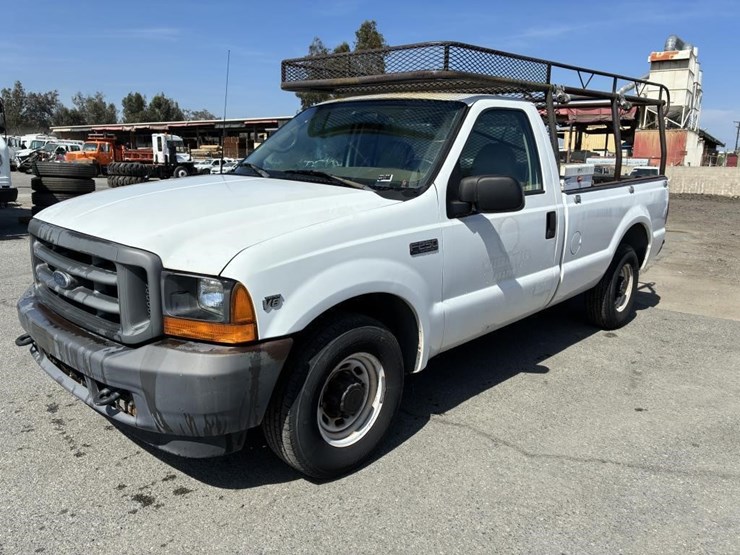 2001-ford-f250-image-1