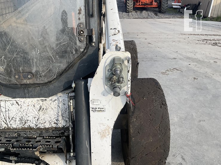 2022-bobcat-s770-image-10