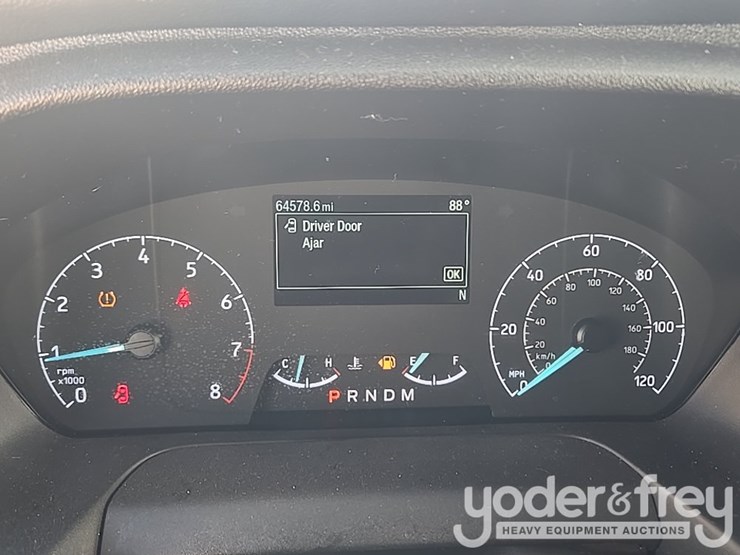 2020-ford-transit-image-39
