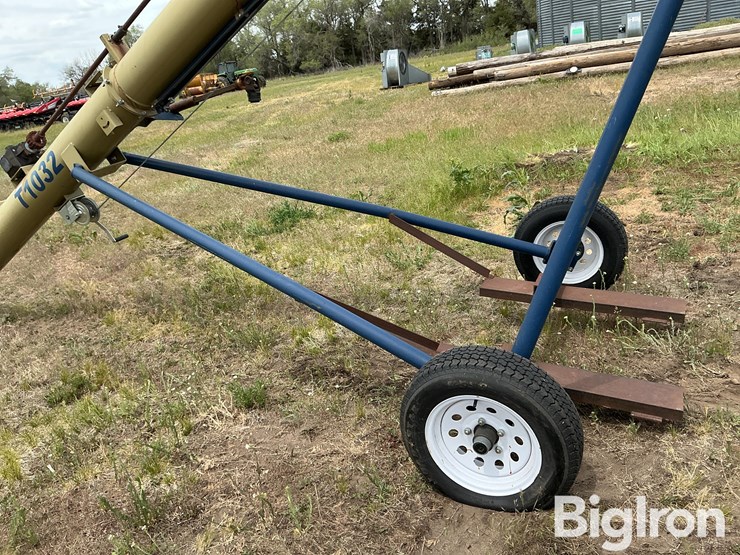 harvest-international-t1032-image-20
