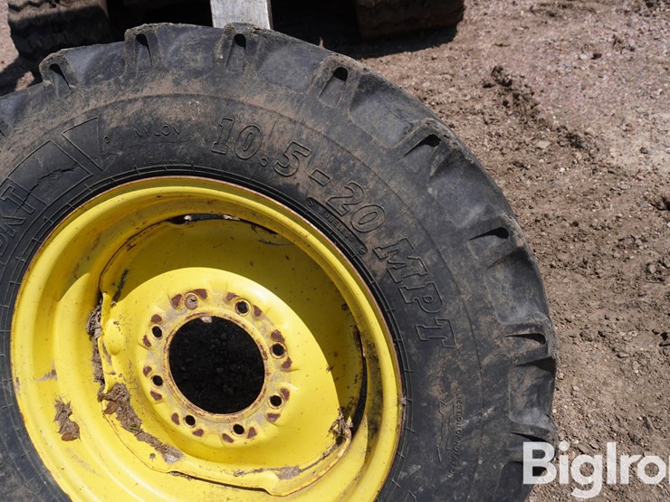 10.5-20-tires-w/8-bolt-rims-image-6