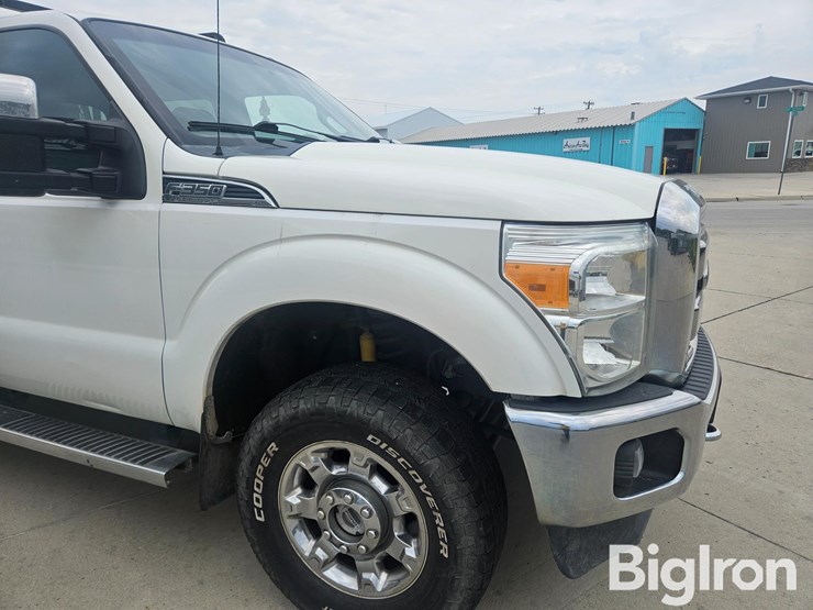 2015-ford-f350-xlt-image-16