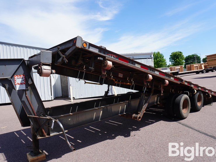 2007-iron-steer-10r25-25'-t/a-gooseneck-roller-trailer-image-16