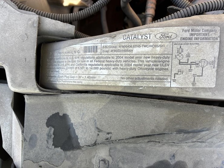 2004-ford-f350-image-9