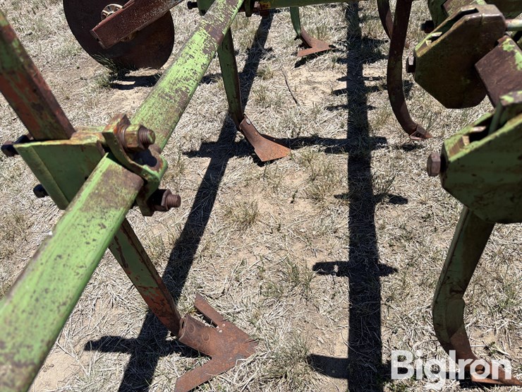 6r30"-cultivator-image-18