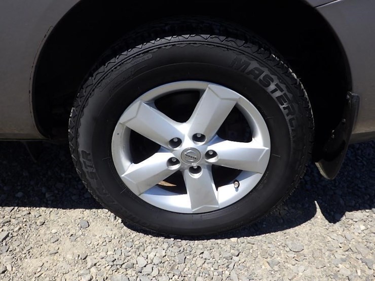 2013-nissan-rogue-image-9