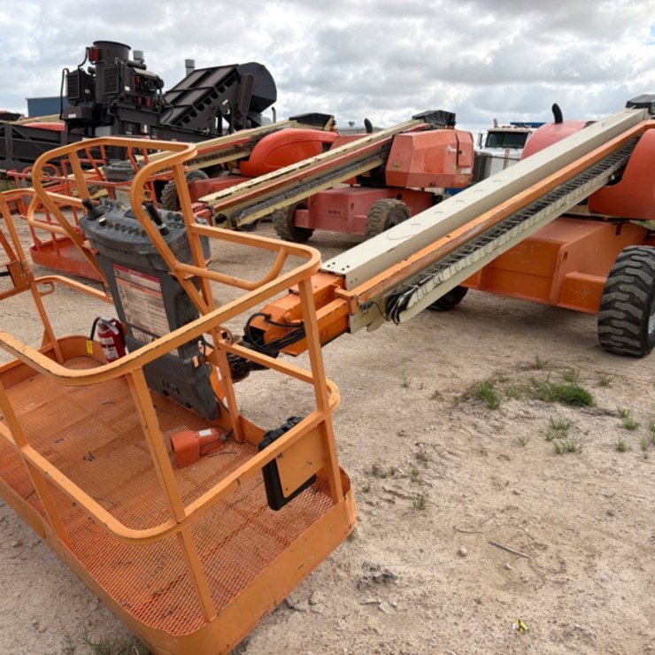 JLG 600S