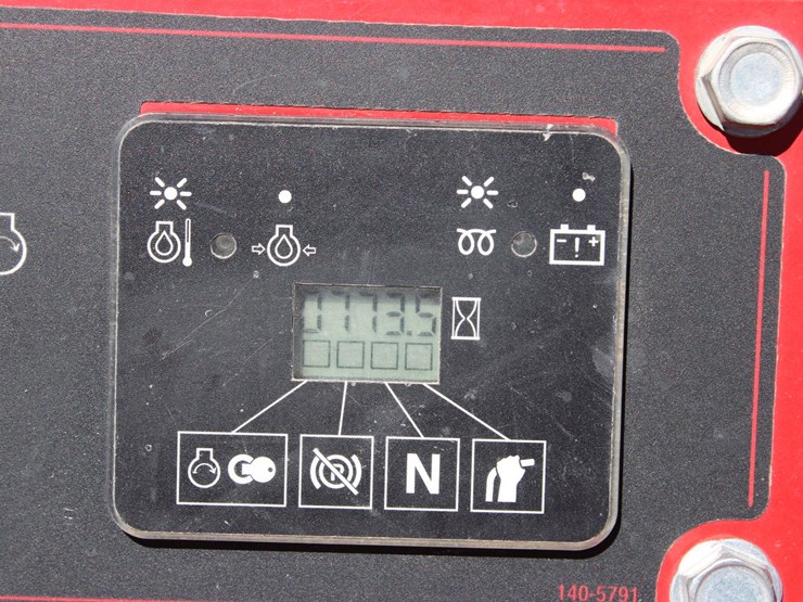 toro-dingo-tx700-image-4