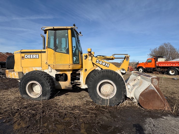 deere-544h-image-5