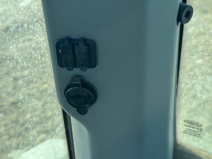deere-624l-image-61