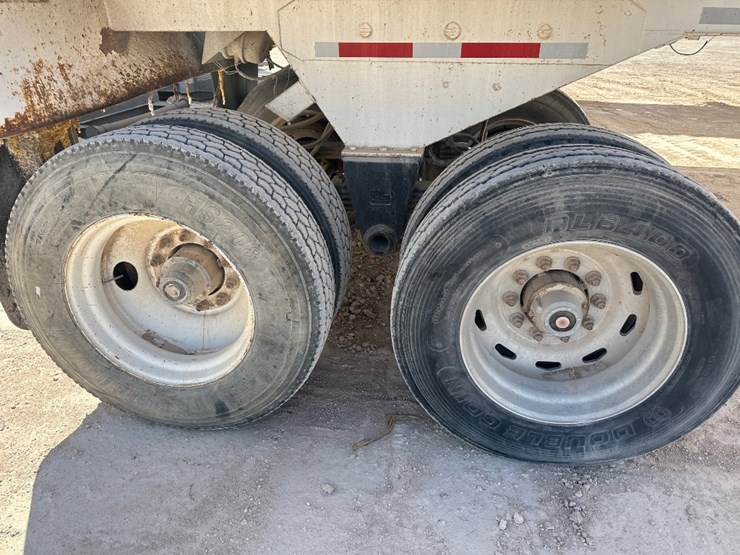 2014-axle-end-dump-image-6