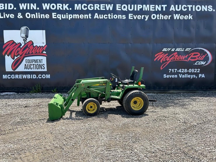 john-deere-755-image-1