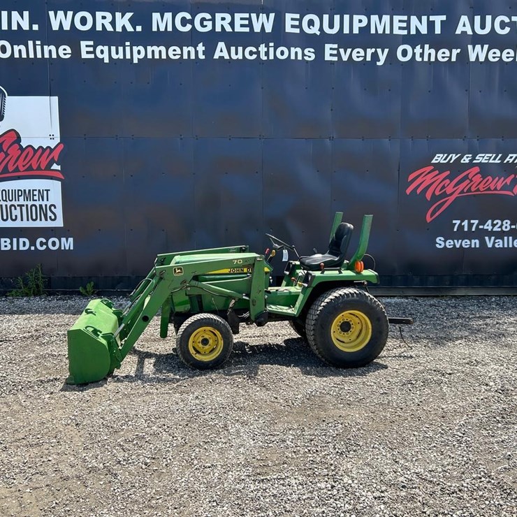 JOHN DEERE 755