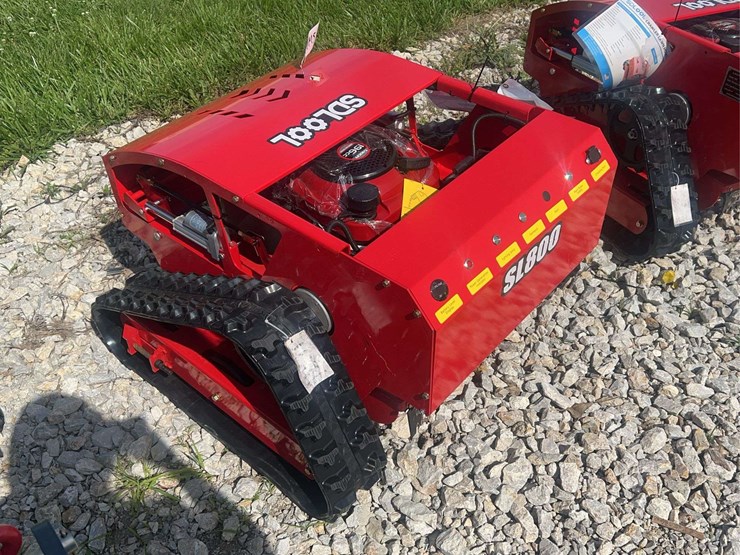 sdlool-sl800-remote-control-crawler-lawn-mower-image-5