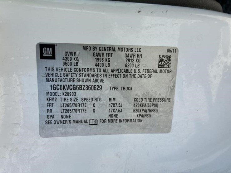 2011-chevrolet-2500hd-image-18