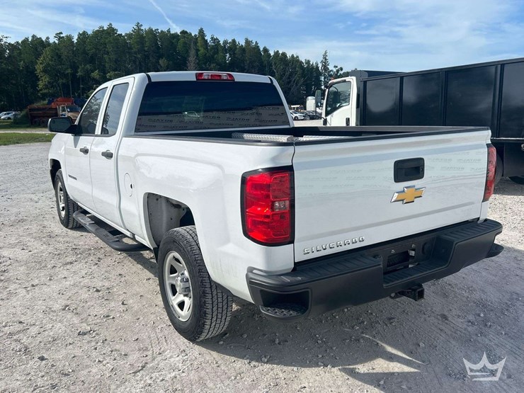 2018-chevrolet-silverado-1500-image-4