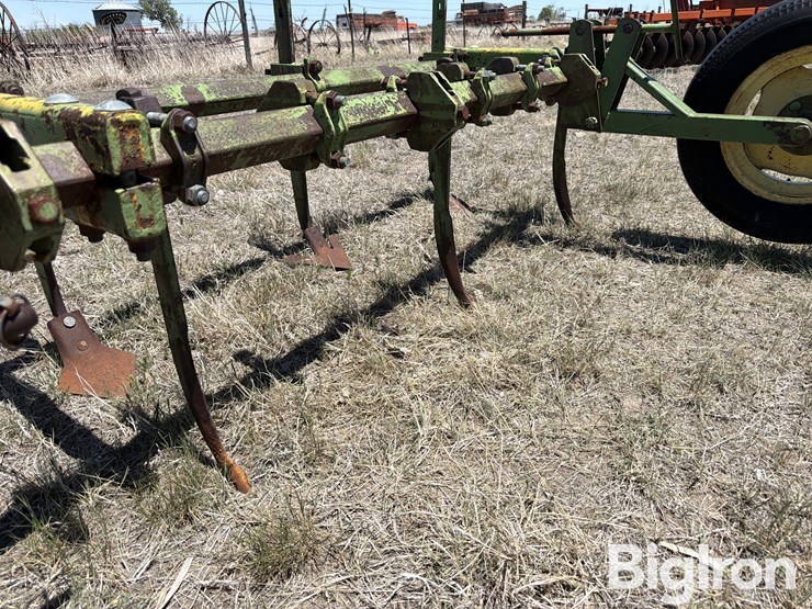 6r30"-cultivator-image-10