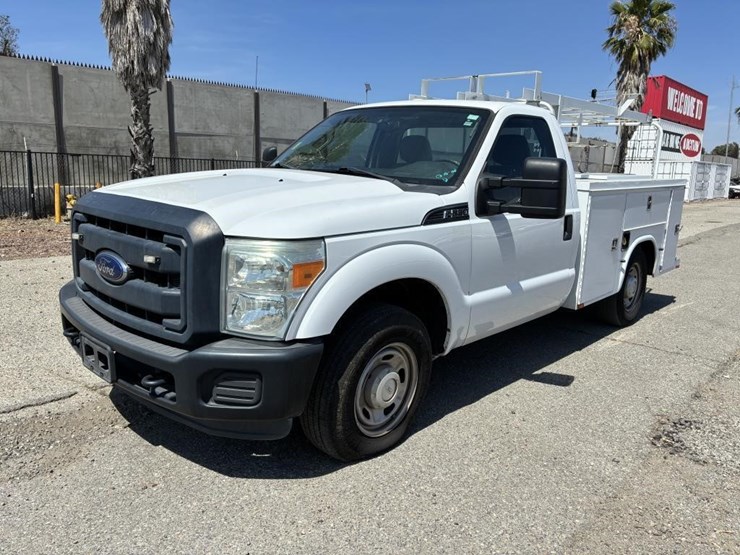2015-ford-f250-image-1