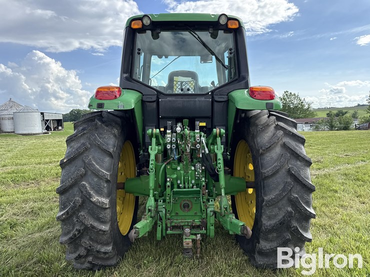 2010-john-deere-7330-image-6