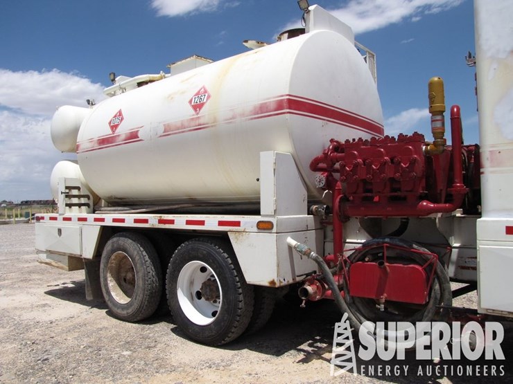 (x)-(6-11)-2006-mack-cu713-hot-oil-truck,-vin-1m2a...-image-14