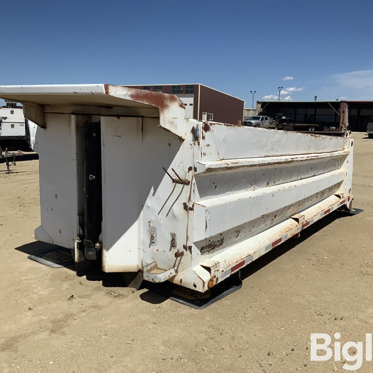 1992 PETERBILT 379