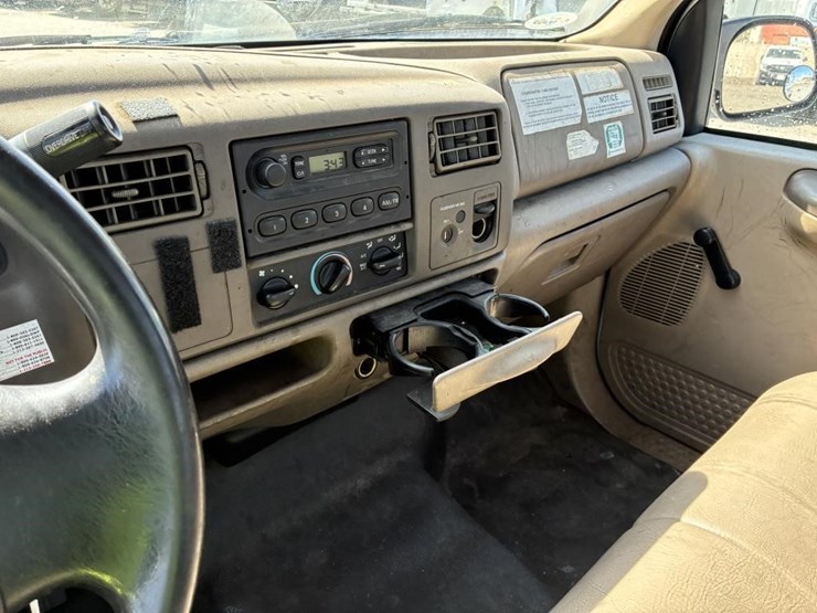 2001-ford-f250-image-14