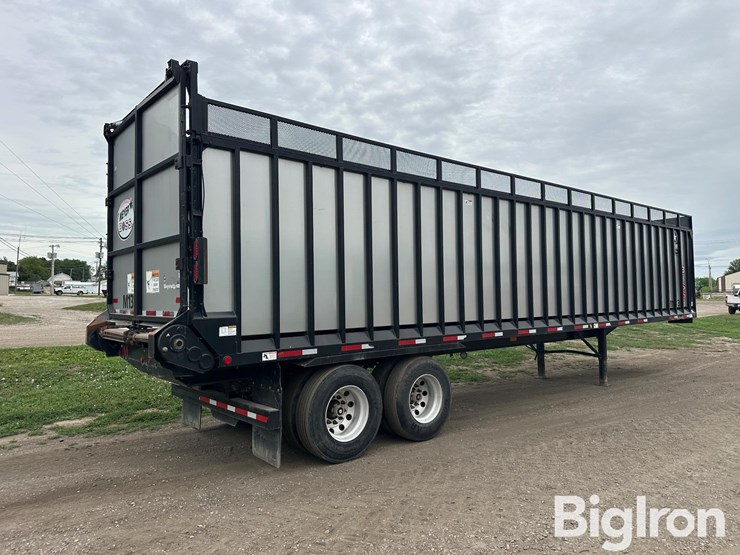 2013-meyer-9140t-boss-rt-t/a-live-bottom-forage-trailer-image-5