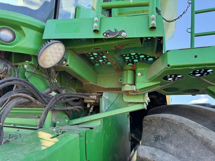 john-deere-s680-image-25