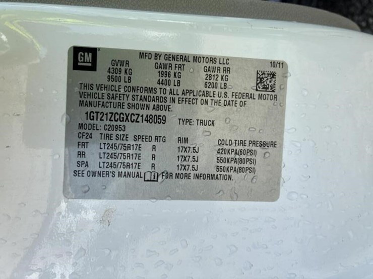 2012-gmc-2500hd-image-25