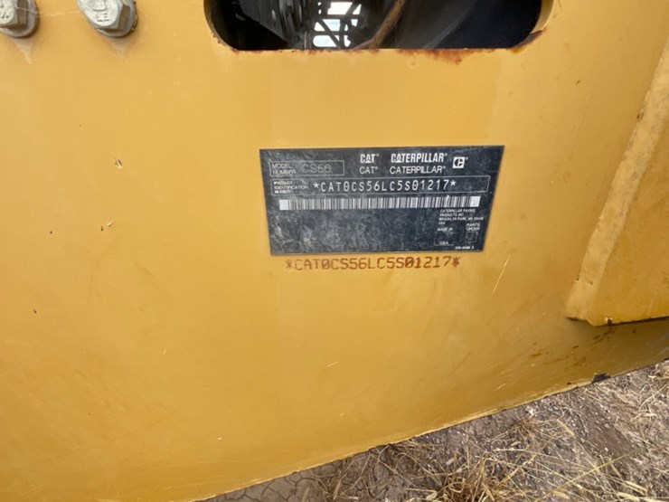 2010-caterpillar-cs56-image-14