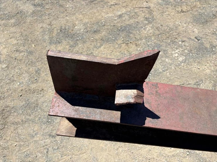 log-splitter-image-10