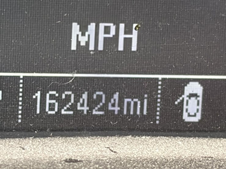 2016-chevrolet-1500-image-15