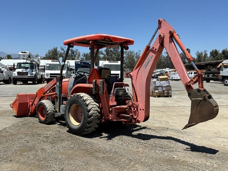 2007-kubota-l39-image-4