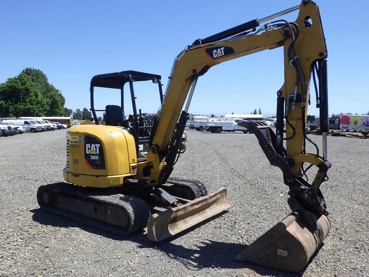 caterpillar-305e2-image-3