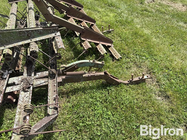 john-deere-spring-tooth-harrow-sections-image-12